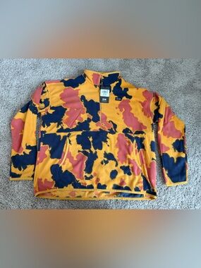 Mountain Hardwear Yellow, Navy & Rust Microfleece Pullover